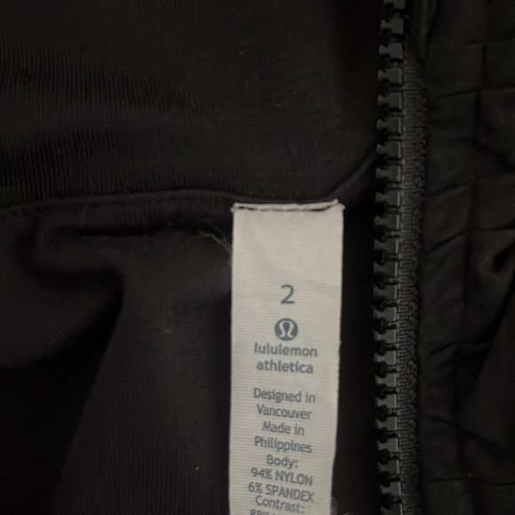 Lululemon hooded jacket - Picture 5 of 7